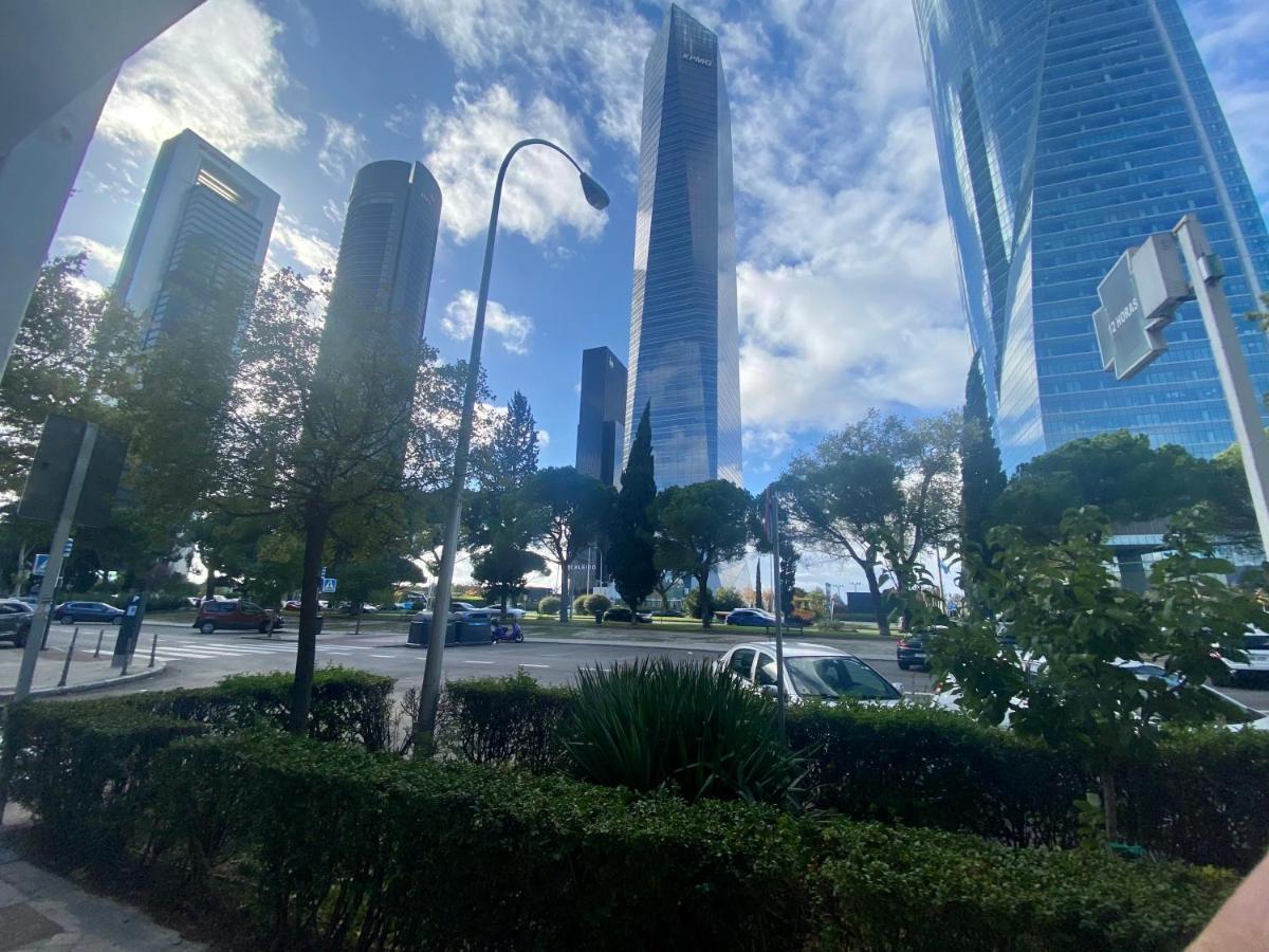 Chamartin De Frente A 4 Torres Lejlighed Madrid Eksteriør billede